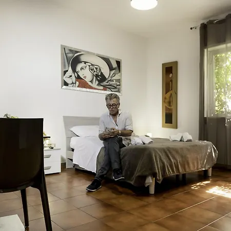 Affittacamere Guest House
